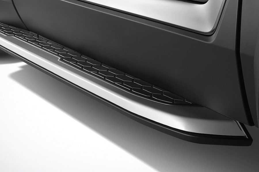 Kiểm tra khoảng sáng gầm xe sau khi lắp bệ bước chân